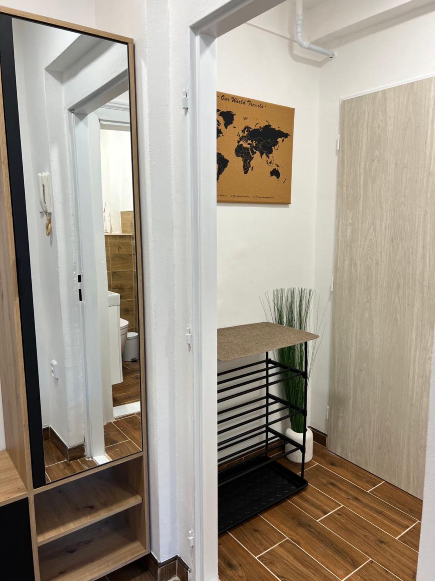 Apartman V Centru Trutnova Экстерьер фото